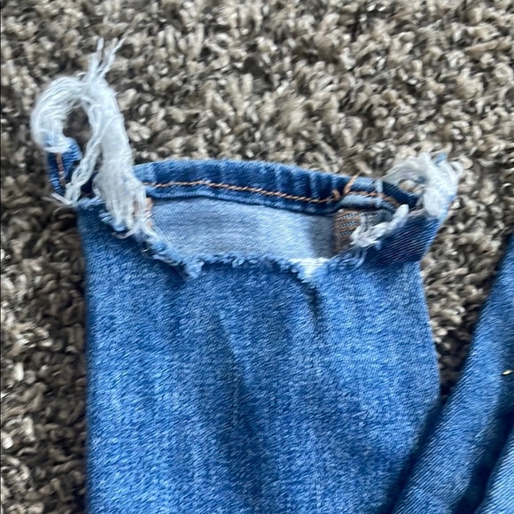 American Eagle Outfitters Women's Distressed Blue Jeans - Picture 3 of 9